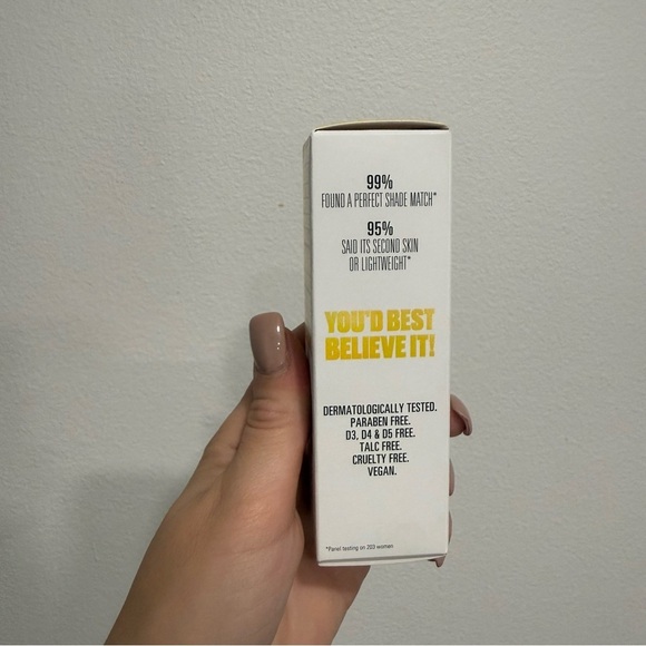 UOMA Say What?! Weightless Soft Matte Hydrating Foundation Bronze Venus T2C - Picture 5 of 10